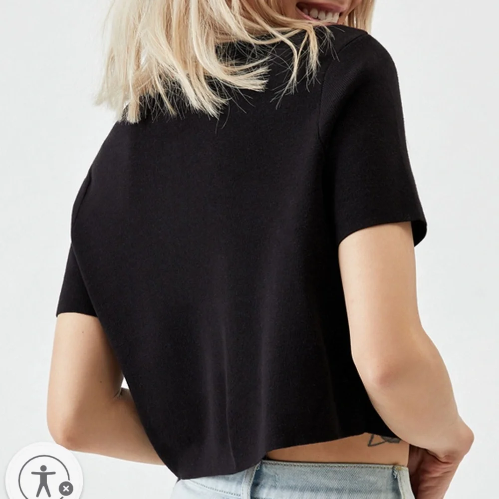 Kendall & Kylie Short Sleeve Cardigan Sweater Top - Picture 6 of 9